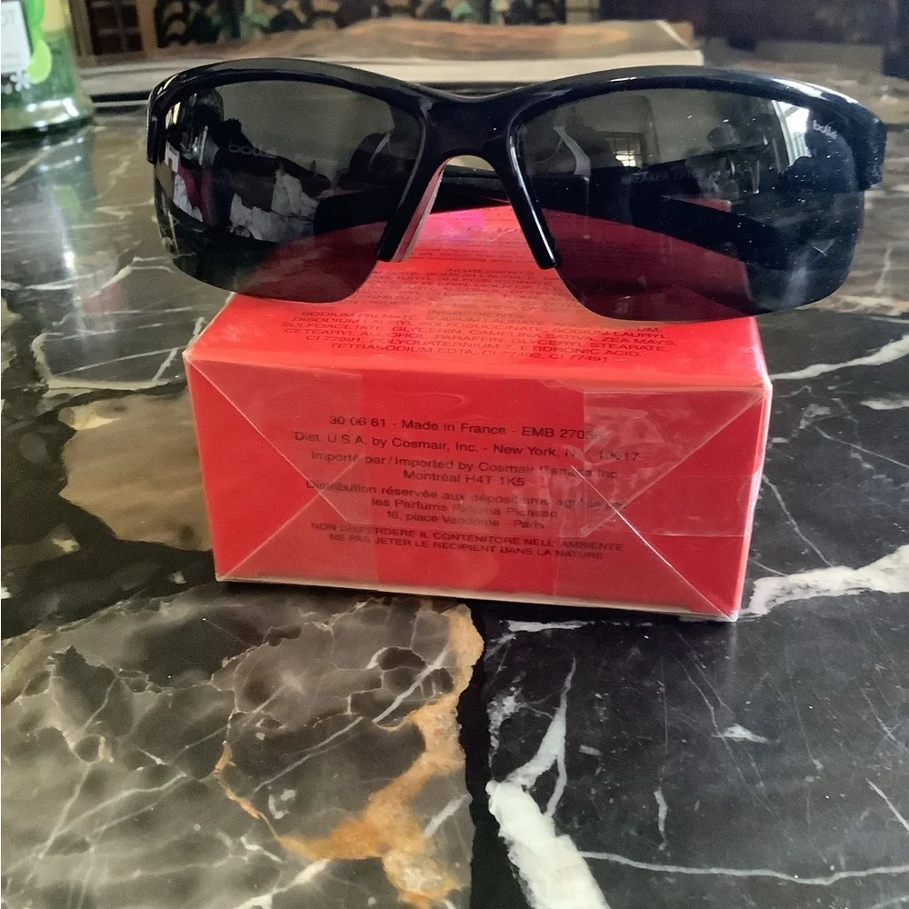 Bolle breaker 12107 GT black on black wraparound polarized sunglasses